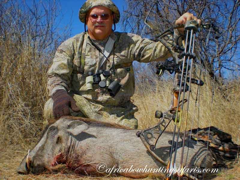 KE best warthog bow hunting Africa